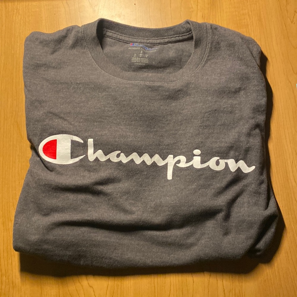Grey champion tee